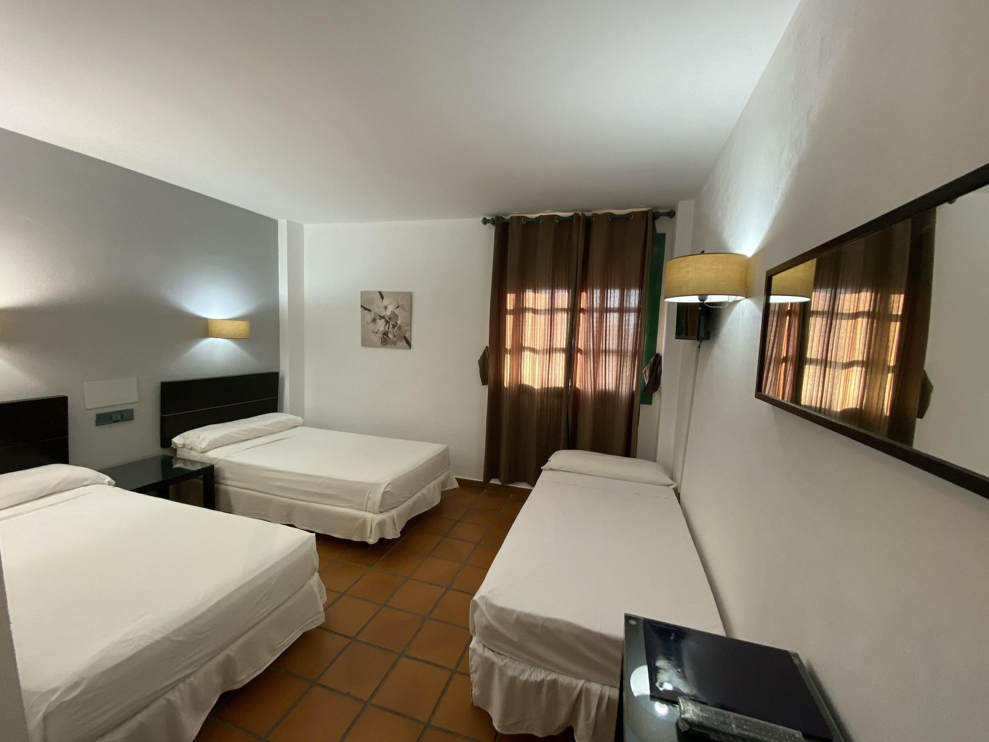 Hotel Almagro Exterior photo